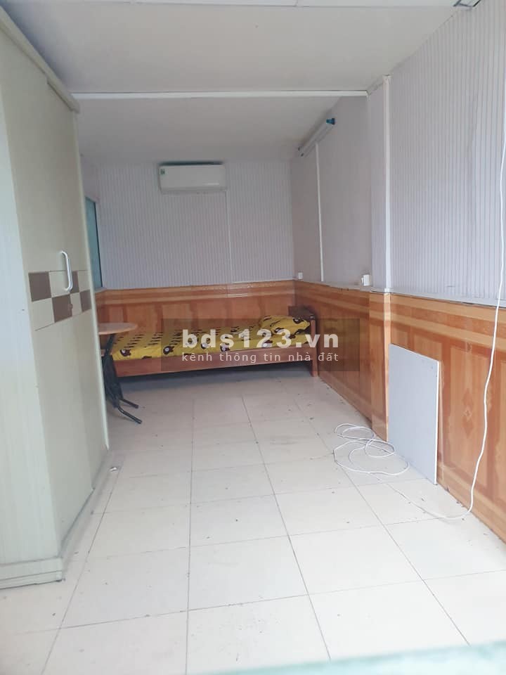 Siêu hiếm chỉ 3 tỷ sở hữu hộ khẩu Hàng Mã- Hoàn Kiếm 5 tầng dòng tiền 20tr/tháng.