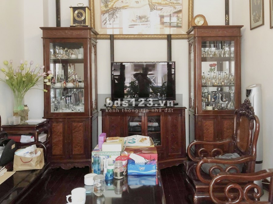 Bán nhà Lô góc 2 mặt HXT Nguyễn Giản Thanh, Quận 10, dt 77m2, 4 lầu, lh 0971243100