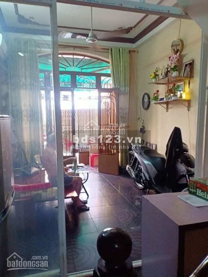 Bán nhà 36m2, 1 lầu, giá 5,3 tỷ đường Lạc Long Quân, P.8, Tân Bình.