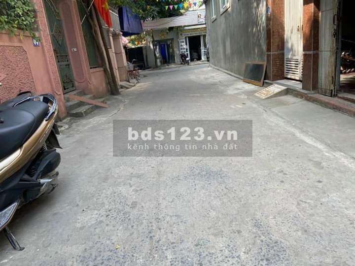 Hạ sốc bán gấp nhà lô góc ngõ Quỳnh, diện tích sử dụng 30 m2, giá bán 2 tỷ hơn