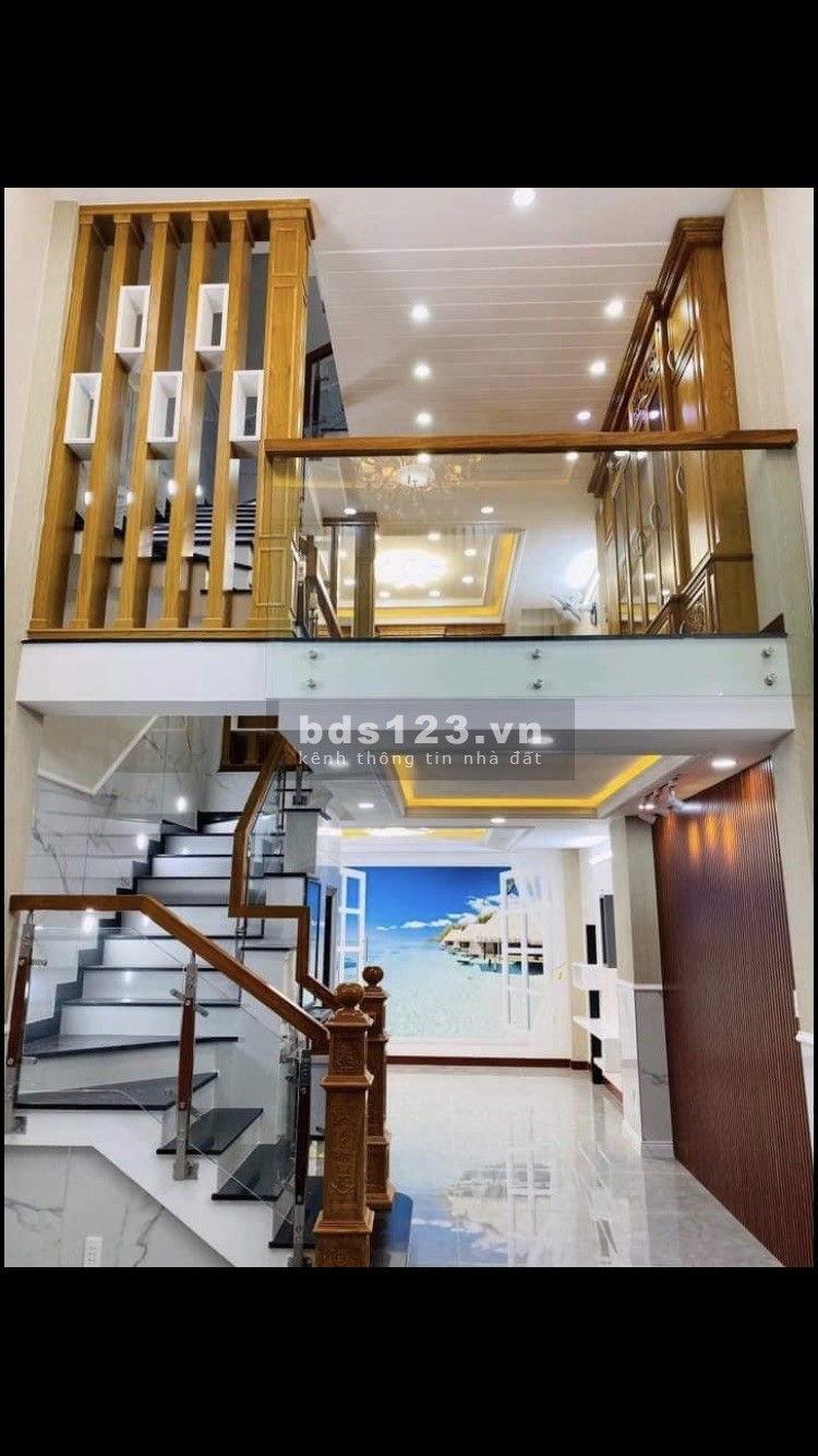 Kiệt tác căn nhà sổ hồng riêng chính chủ. Mặt tiền đường số 20. 54m2. 8 tỷ. Tặng nội thất.