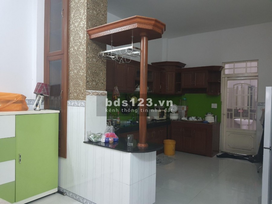 Bán nhà Gò Vấp, hẻm xe tải, 3 tầng đúc, diện tích 84m2, giá nhỉnh 7 tỷ, bê tông kiên cố