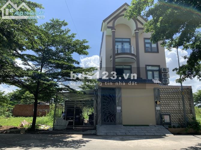 Đất dự án Thời Báo Kinh Tế, đường Bưng Ông Thoàn, phường Phú Hữu, Quận 9, TP. Thủ Đức