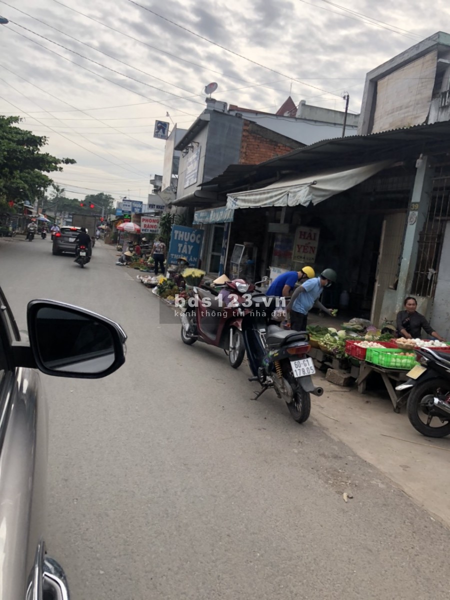 Bán đất xây biệt thự nhà vườn xã Phước Bình Long Thành dt 1500m2 có 300m thổ cư