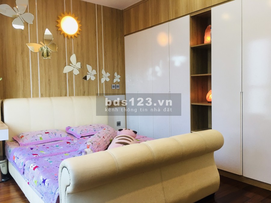 Cần bán căn hộ cao cấp 155m2 Tại Khu Đô Thị Nam Thăng Long - Ciputra, giá 8.5 tỷ