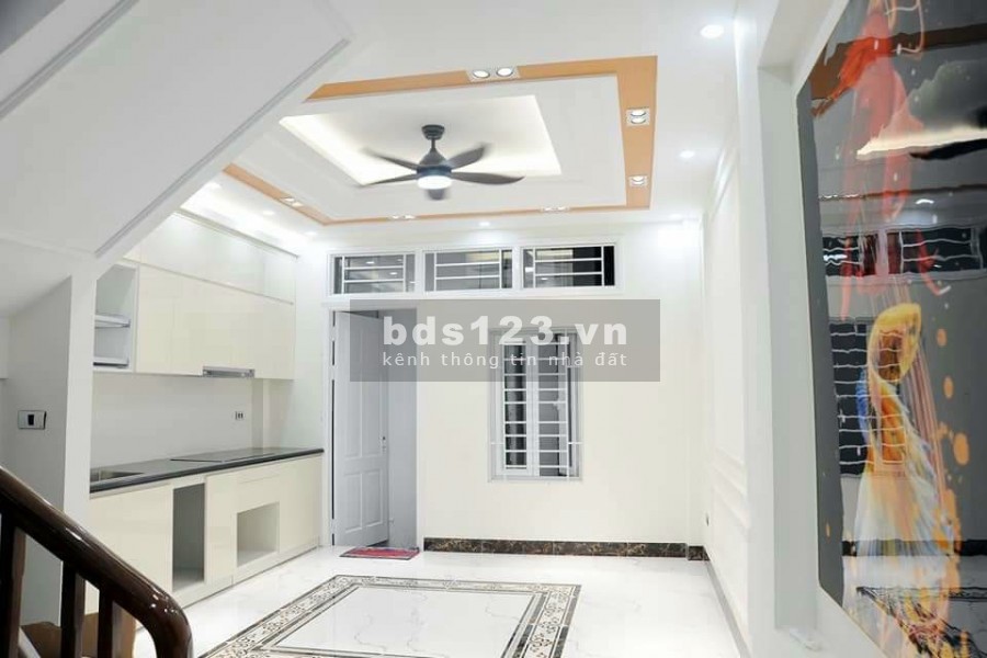 Nhà Thanh Xuân ôtô Đỗ Cửa kinh doanh ngõ thông gần phố sổ đẹp, giá 4 tỷ, sổ sẵn