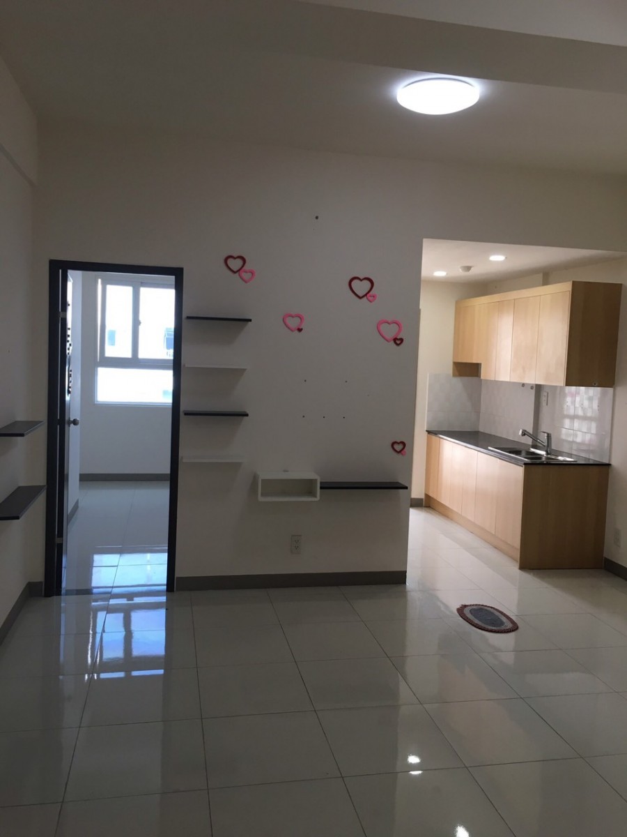 Chính chủ cần cho thuê căn hộ chung cư Sky 9, Quận 9, DT 62m2 Lầu 15 view thoáng đẹp