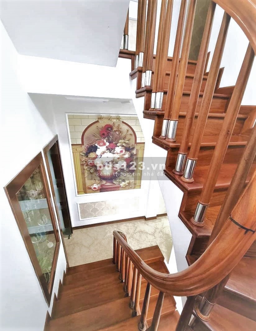 Mặt phố Nguyễn Khang - Cầu Giấy, dt 55m, mt 5.8m kinh doanh, thông sàn, giá 10 tỷ 8