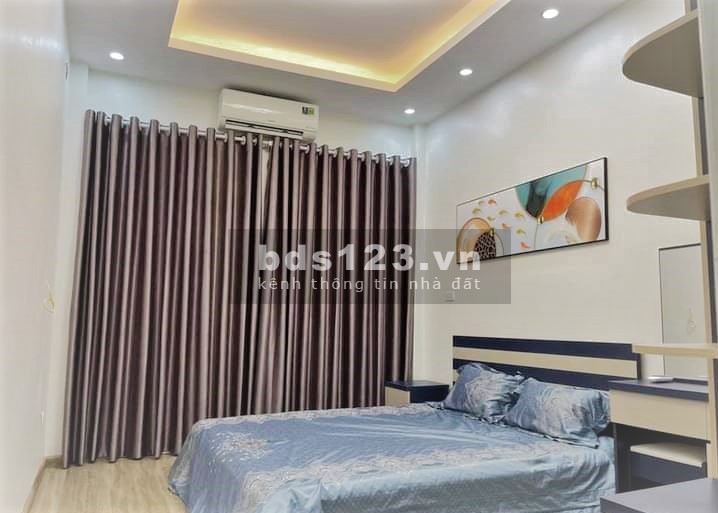 Mặt phố Nguyễn Khang - Cầu Giấy, dt 55m, mt 5.8m kinh doanh, thông sàn, giá 10 tỷ 8