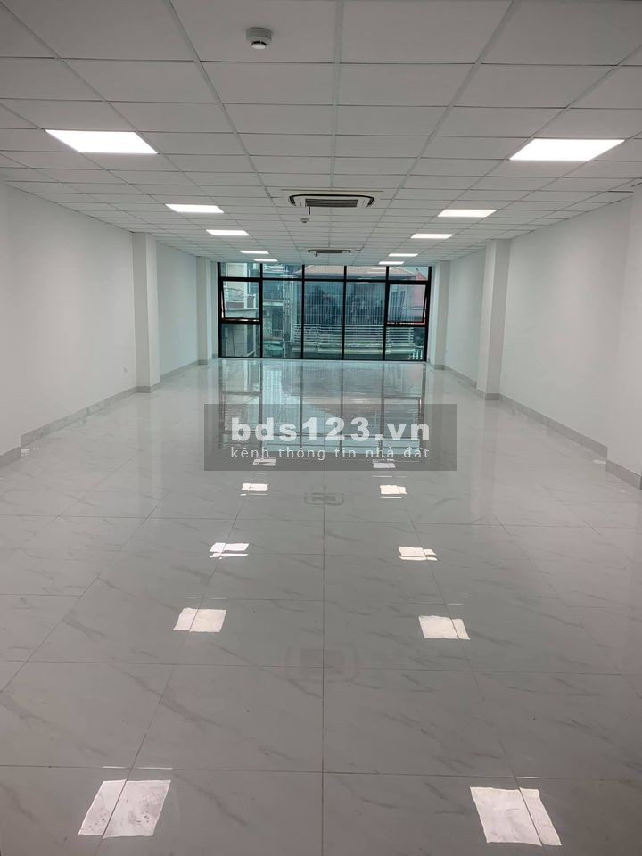 Chính chủ cho thuê sàn VP sang xịn DT từ 35m 150m2 tại mặt phố Nguyễn Trãi Thanh Xuân
