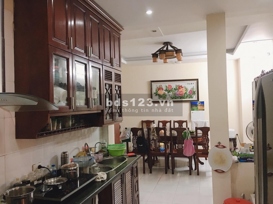 Bán nhà Lê Trọng Tấn diện tích sử dụng 81m2 4 tầng mặt tiện 5m giá chỉ 11 tỷ Thanh Xuân