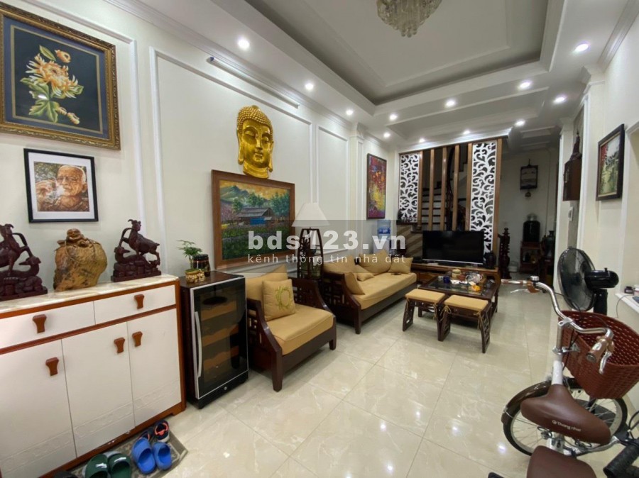 Bán nhà Liên Cơ, nhà mới 6 tầng full nội thất diện tích sử dụng 34m2 giá bán 4. tỷ