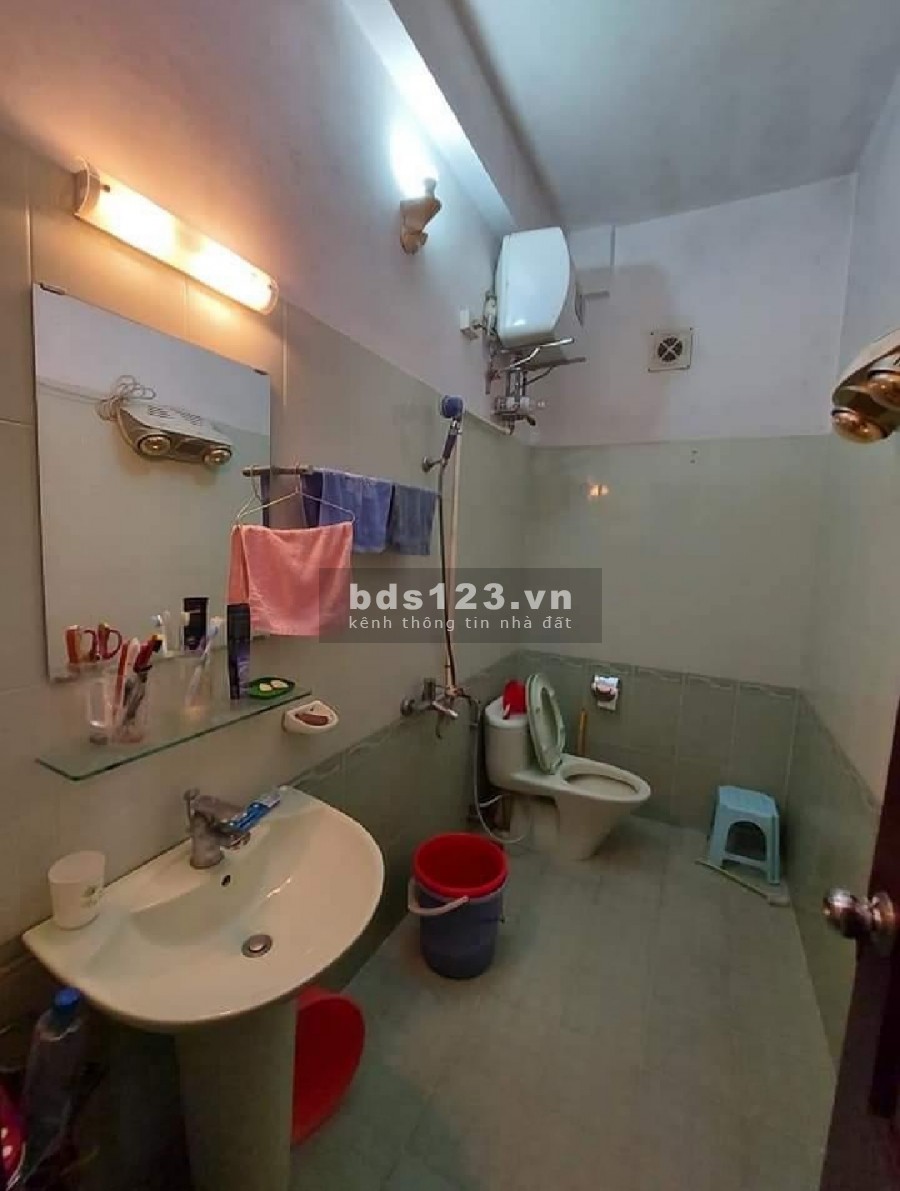 Bán nhà liền kề khu Văn Quán, diện tích 86m2, 5 tầng, gara,Vỉa hè rộng, Đầy đủ mọi thứ, giá 10,6 tỷ