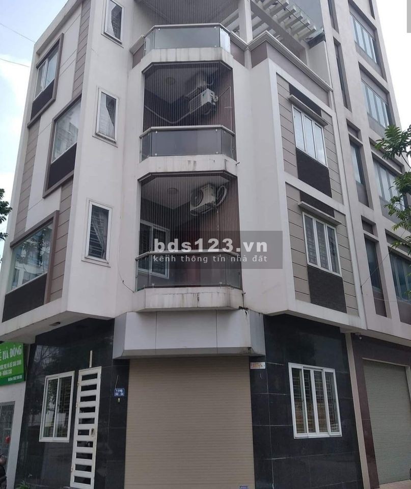 Bán nhà nguyên căn lô góc ô tô vào trong nhà, vỉa hè rộng, khu đô thị Mậu Lương