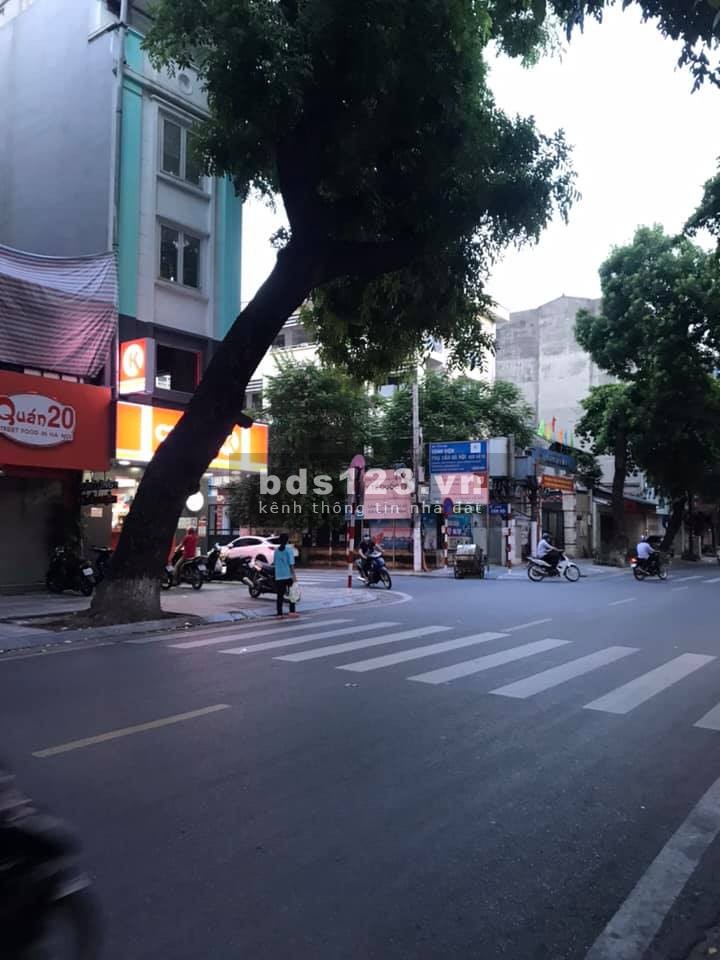 Kinh doanh đỉnh mặt phố Lò Đúc Quận Hai Bà Trưng diện tích 56m2, 3 tầng, mt 3.7m. Giá 25 tỷ