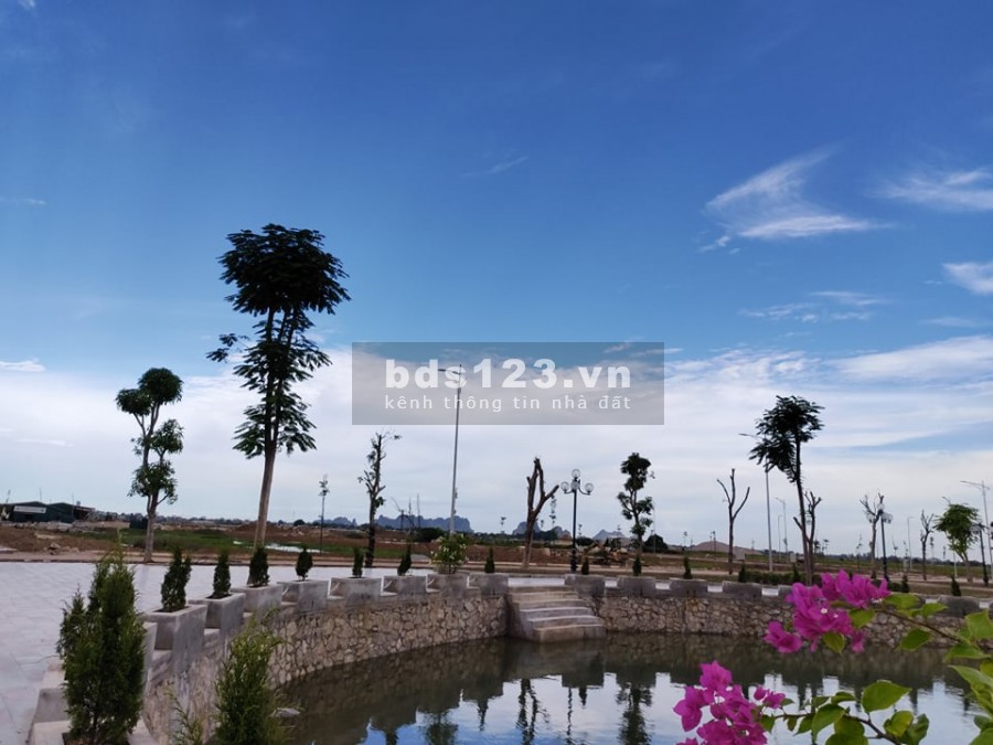 Lô góc view hồ bên cạnh công viên, KDC mới Đồng Nam xã Đông Khê, Thanh Hoá