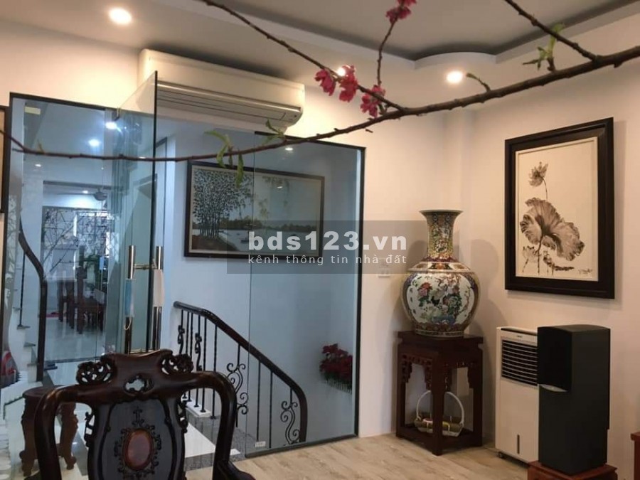 Biệt thự cao cấp hồ Bề Đề, gara 3 ô tô 7 chỗ, dt 95m2, 6 tầng, thang máy, giá chỉ 11.3 tỷ