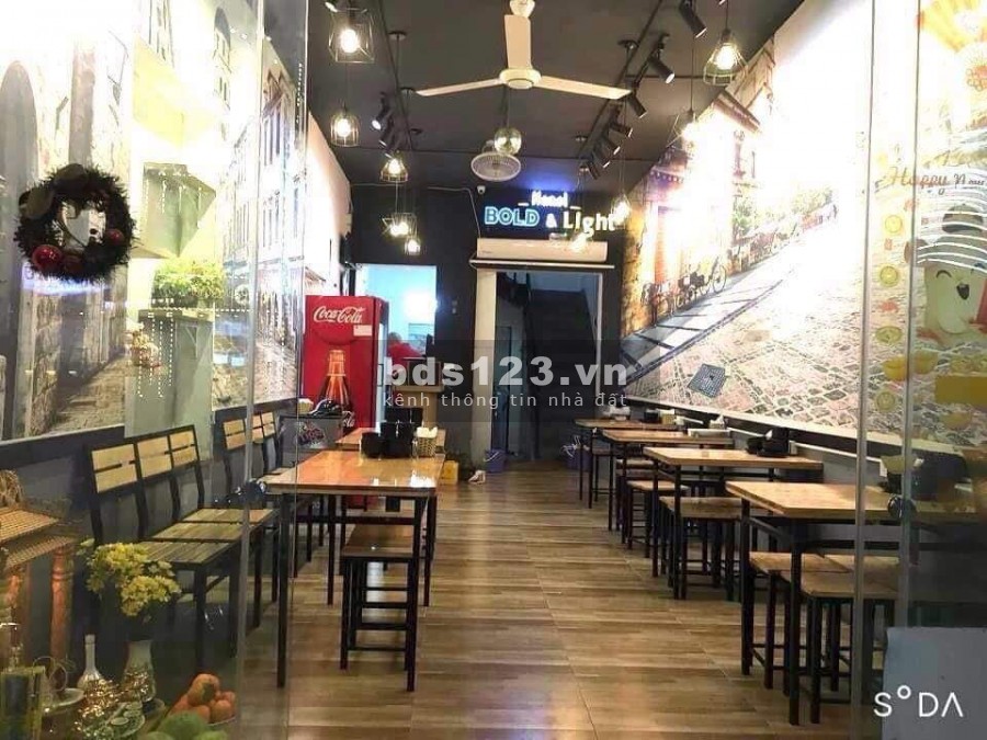 Kinh doanh đỉnh mặt phố Lò Đúc Quận Hai Bà Trưng diện tích 56m2, 3 tầng, mt 3.7m. Giá 25 tỷ