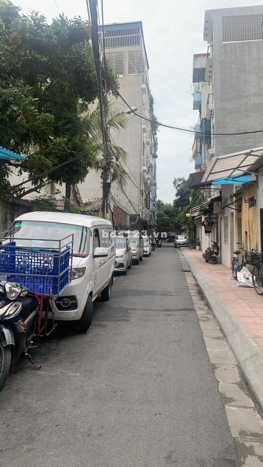 Bán nhà quận Cầu Giấy ô tô vào nhà 58m2 MT 5.8m giá 10.4 tỷ Lh 0386380199