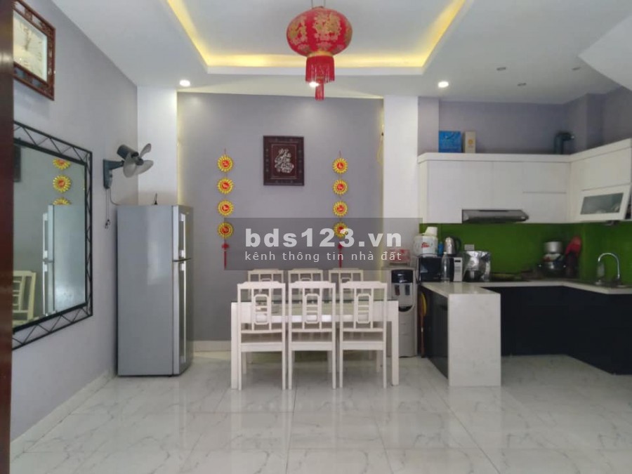 Nhà Siêu rẻ phố Vũ Tông Phan, Thanh Xuân dt 43m2, 5 tầng, mặt tiền 4m giá bán 3tỷ1