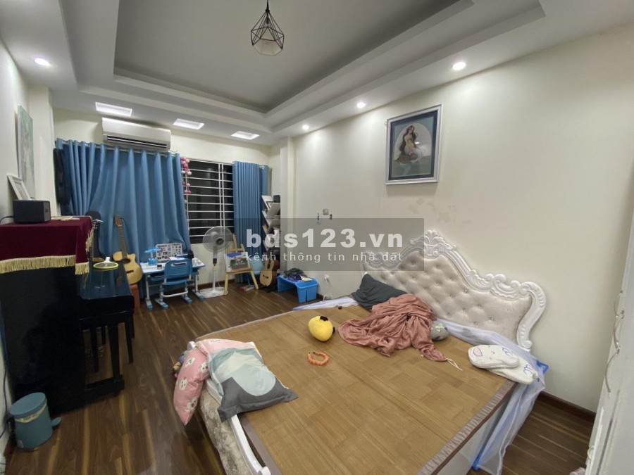 Bán nhà Liên Cơ, nhà mới 6 tầng full nội thất diện tích sử dụng 34m2 giá bán 4. tỷ