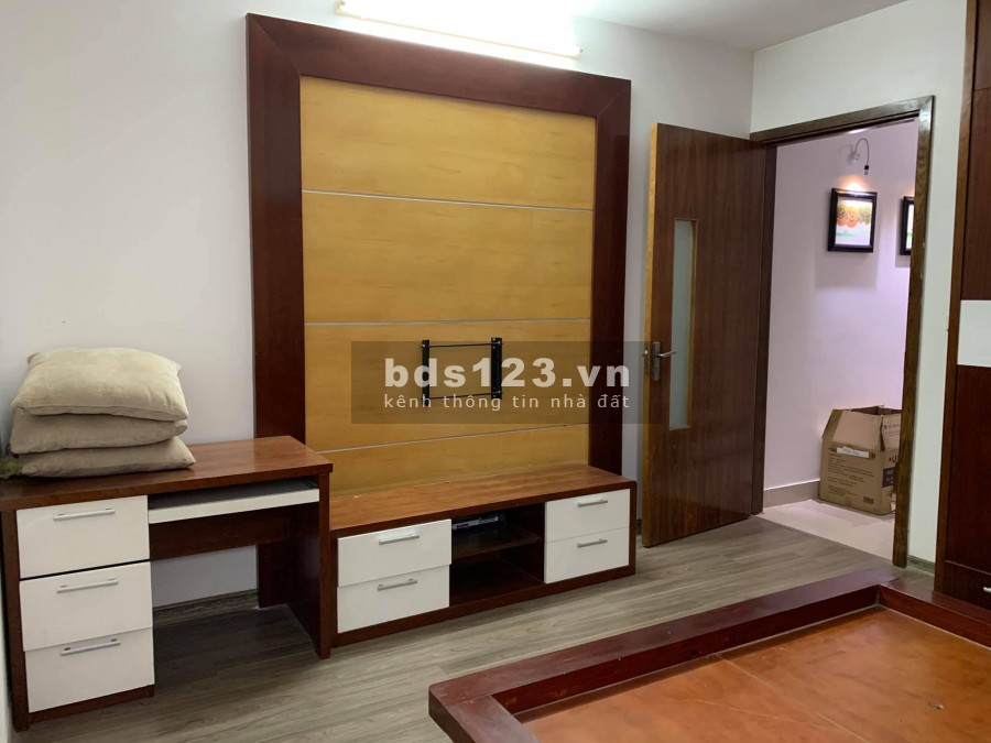 Bán nhà phố Nguyễn Sơn, Long Biên, phân lô, chủ tặng nội thất, dt 43m2, 4 tầng, giá 4 tỷ