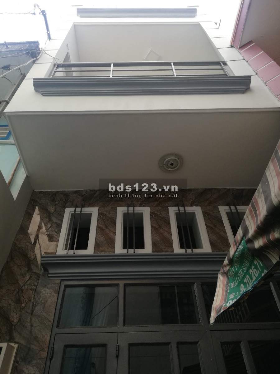 Nhà 4 tầng, kiên cố đường Cách Mạng Tháng 8, phường 5, Quận Tân Bình giá bán 5,5 tỷ