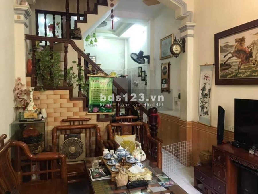 Chủ cần bán nhà Phương Liệt, Thanh Xuân, dân trí cao, 4 tầng, dt 30m2, giá nhỉnh 1,9 tỷ
