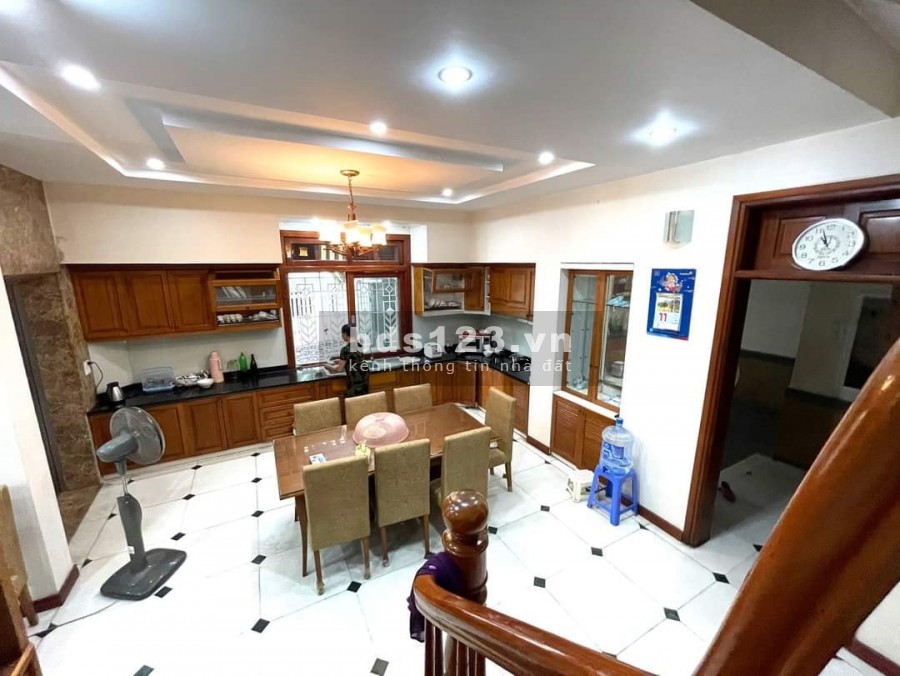 Bán Biệt thự Liền kề Khu đô thị Yên Hòa, Cầu Giấy, thang máy nhập khẩu cao cấp, sổ sẵn