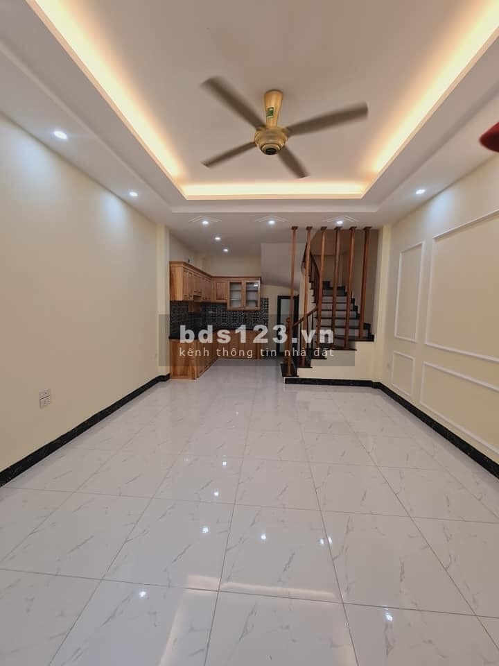 Bán nhà hẻm xe hơi Phan Văn Trị Bình Thạnh giá rẻ diện tích 48m2 5 lầu, giá nhỉnh 6 tỷ