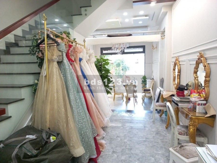 Nhà Gò Vấp hẻm xe tải tránh, 5 tầng đúc, dt 68m2, tiện kinh doanh đa ngành nghề, sổ sẵn