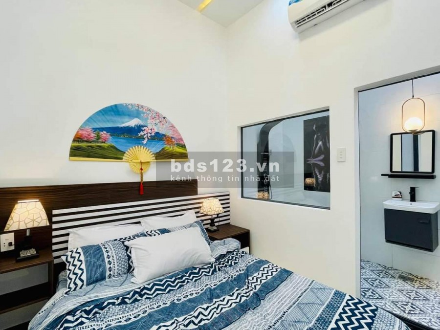 Bán Nhà Đẹp 5 Tầng Hẻm Vip 8m Nguyễn Đình Chiểu thông Nguyễn Thị Minh Khai Dakao Q1