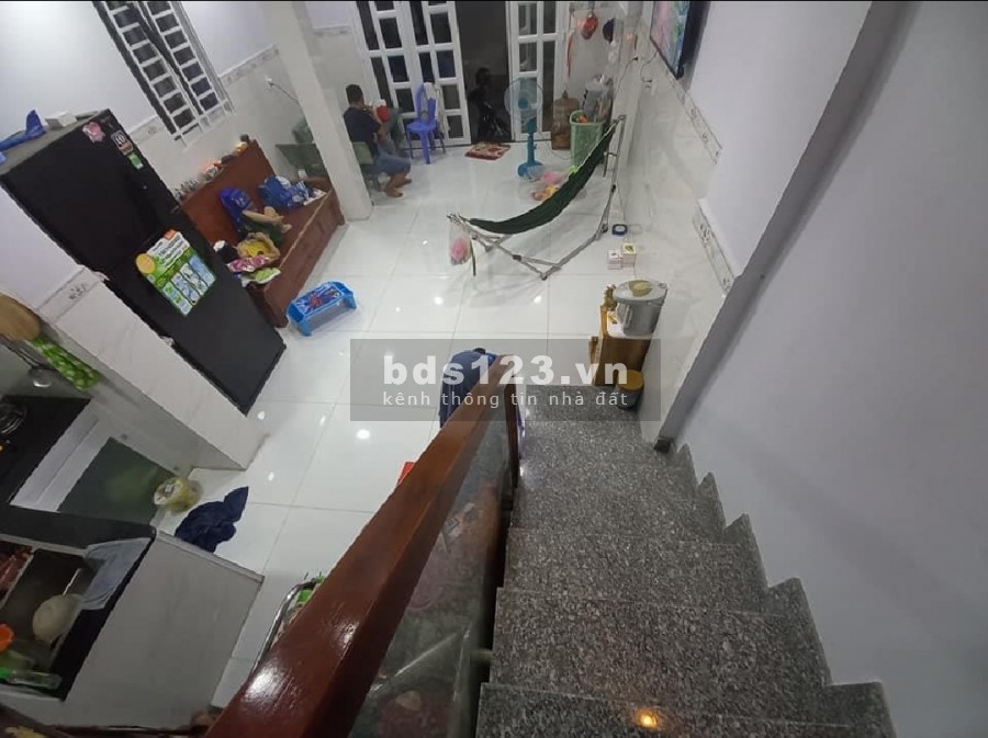 Bán nhà An Dương Vương, Quận 8, giá bán 3.2 tỷ, vị trí đắc địa, khu dân trí cao, sổ đẹp