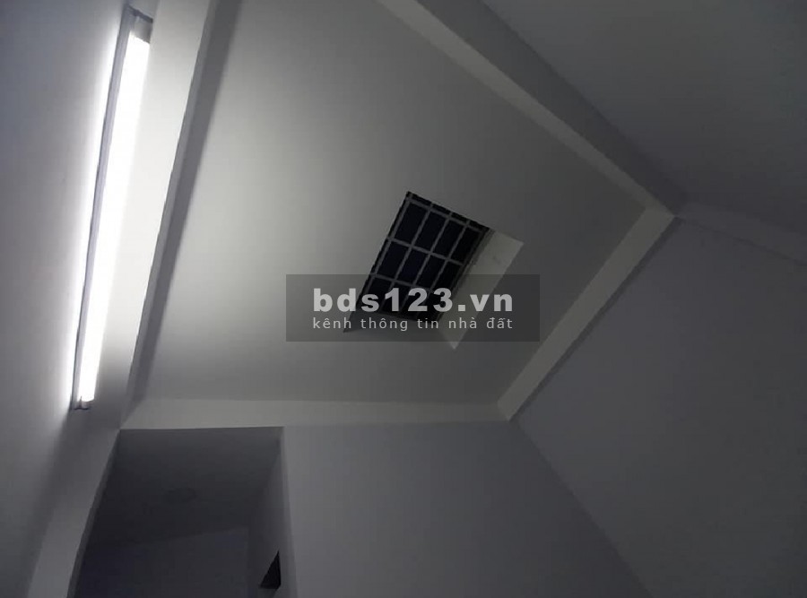 Bán nhà An Dương Vương, Quận 8, giá bán 3.2 tỷ, vị trí đắc địa, khu dân trí cao, sổ đẹp