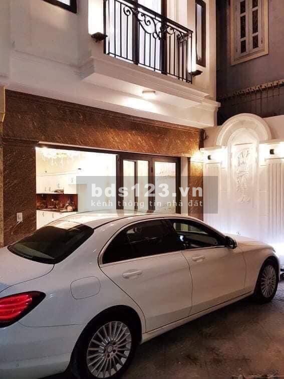 Chủ định cư Úc, bán nhà Hồng Tiến, Long Biên, thang máy diện tích sử dụng 130m2 - 8 căn hộ