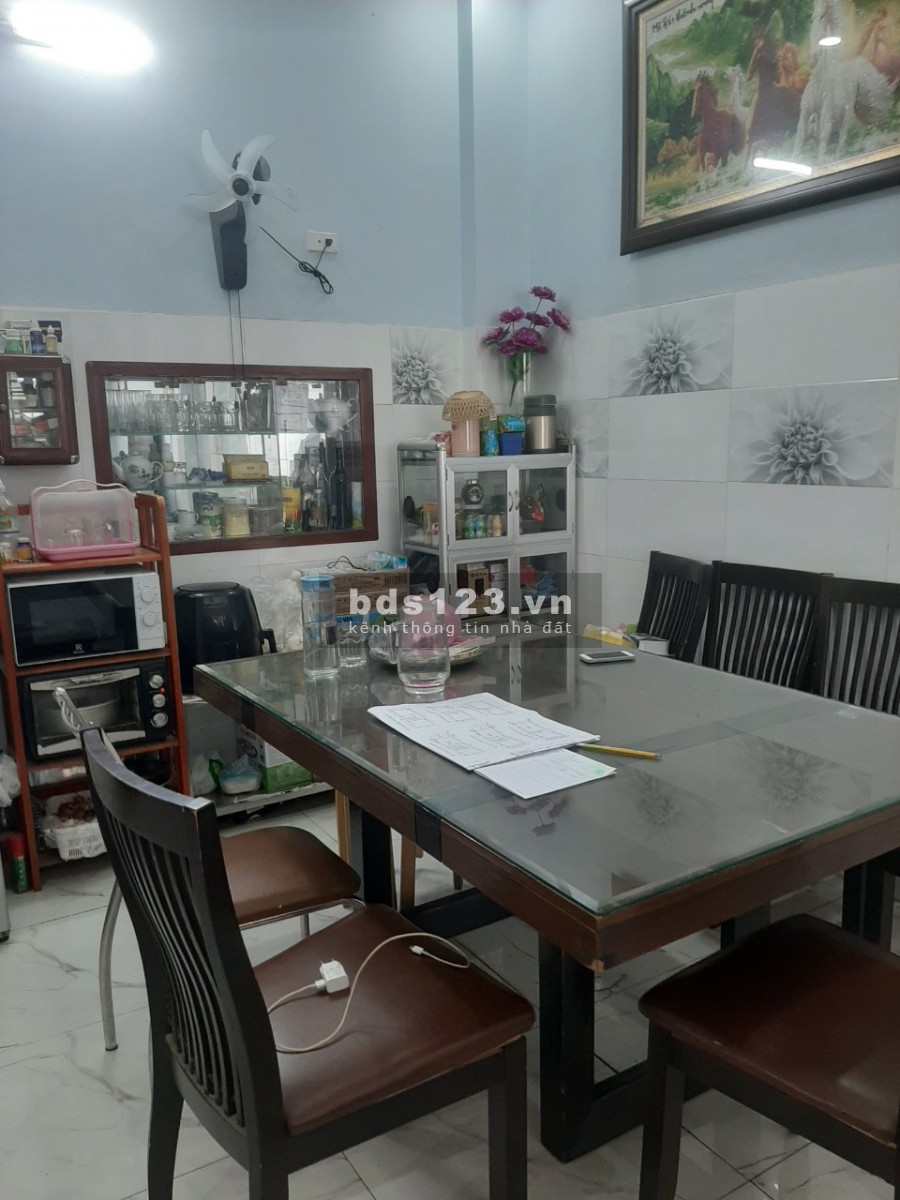 Cho thuê nhà hẻm Thống Nhất, P11, Gò Vấp, 5x10m, 1 trệt, 3 lầu, 10 triệu/tháng
