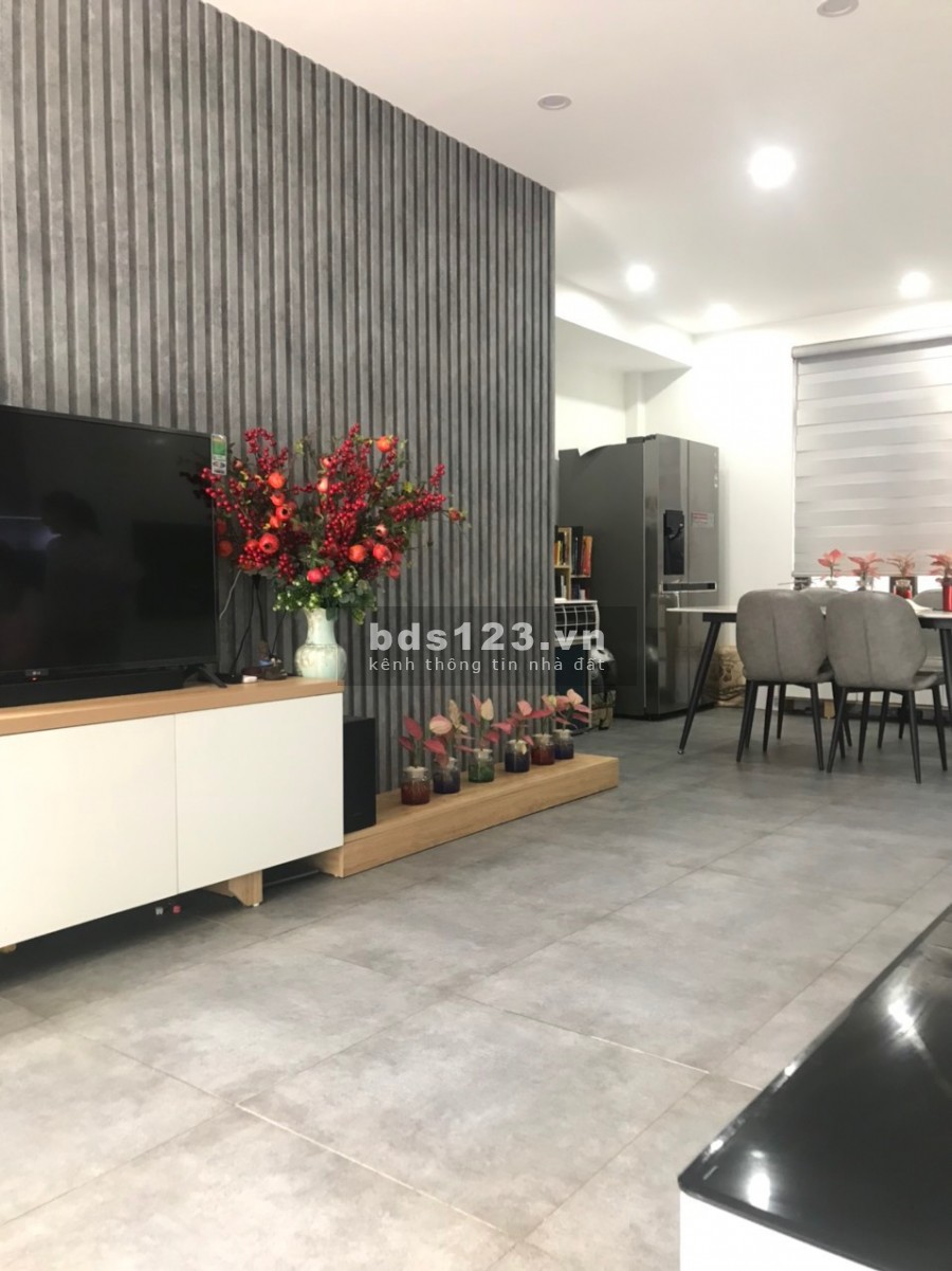 Bán nhà 2 tầng xây mới tại Xóm Vèo Định Trung, Vĩnh Yên liên hệ 0988758886, giá tốt