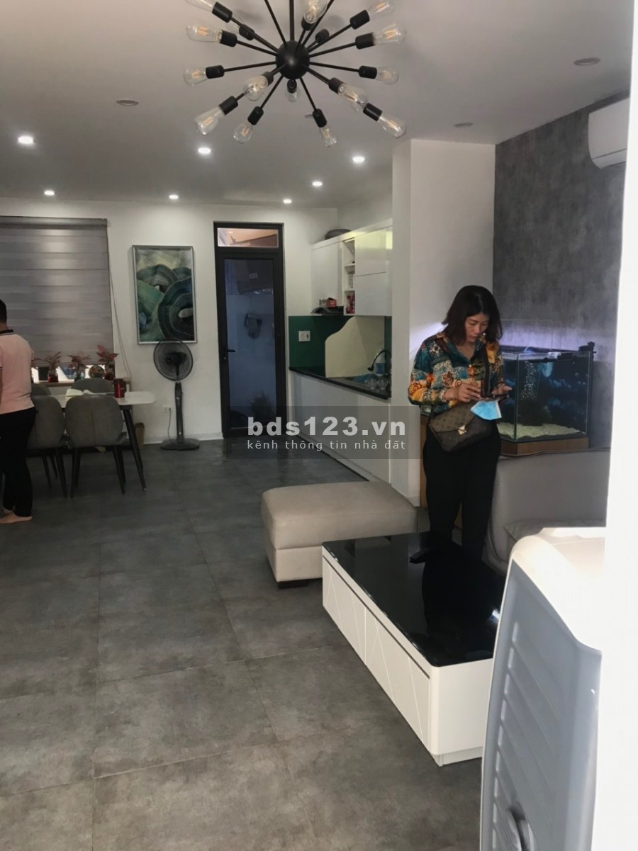 Bán nhà 2 tầng xây mới tại Xóm Vèo Định Trung, Vĩnh Yên liên hệ 0988758886, giá tốt