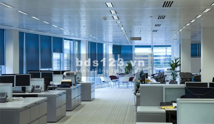 Bán nhà mặt phố Quận Đống Đa, ô tô kinh doanh, view hồ diện tích 75m2, mặt tiền 8m, giá cực mềm