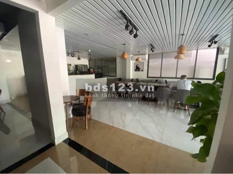 Building Kim Đồng Hoàng Mai dt 214M2, 7 tầng 1 hầm mặt tiền 12m, dòng tiền 400 triệu, giá 68 tỷ