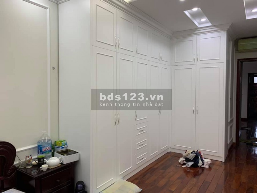 Nhà mặt phố Hoàng Như Tiếp, diện tích 50m2, đúc 5 tầng, kinh doanh, giá bán 12.9 tỷ