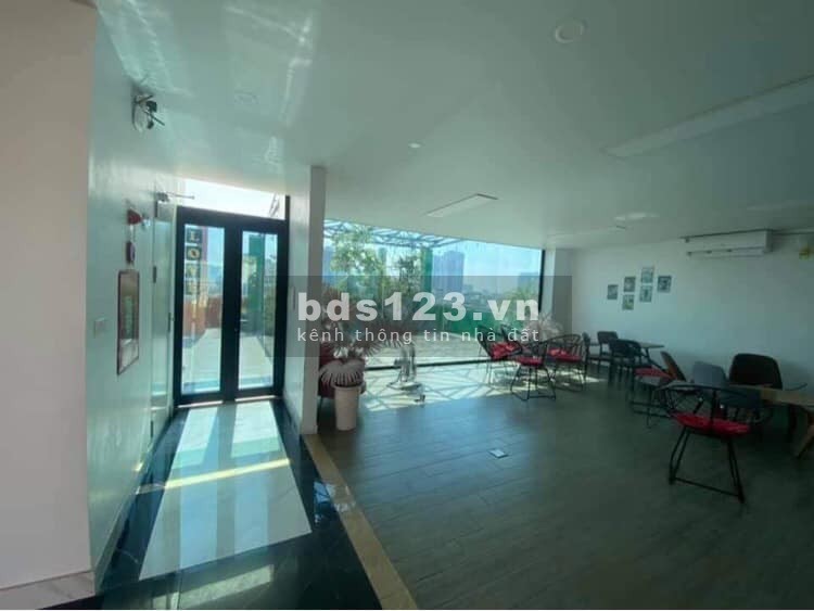 Building Kim Đồng Hoàng Mai dt 214M2, 7 tầng 1 hầm mặt tiền 12m, dòng tiền 400 triệu, giá 68 tỷ