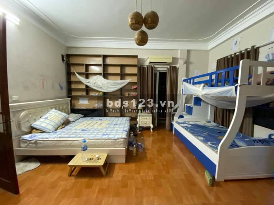 Nhà Hoàng Hoa Thám 4 tầng 5m mặt tiền giá bán nhanh 4.2 tỷ ban mặt thoáng