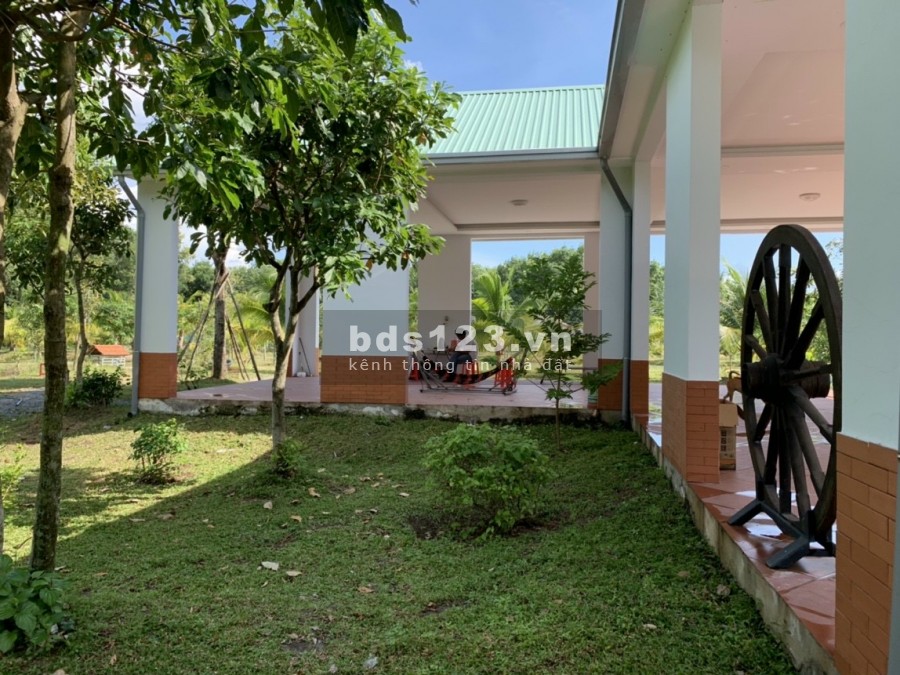 Cần bán nhà vườn nghĩ dưỡng xã Trung Lập Hạ 1/ tỉnh lộ 2 diện tích 7000m2