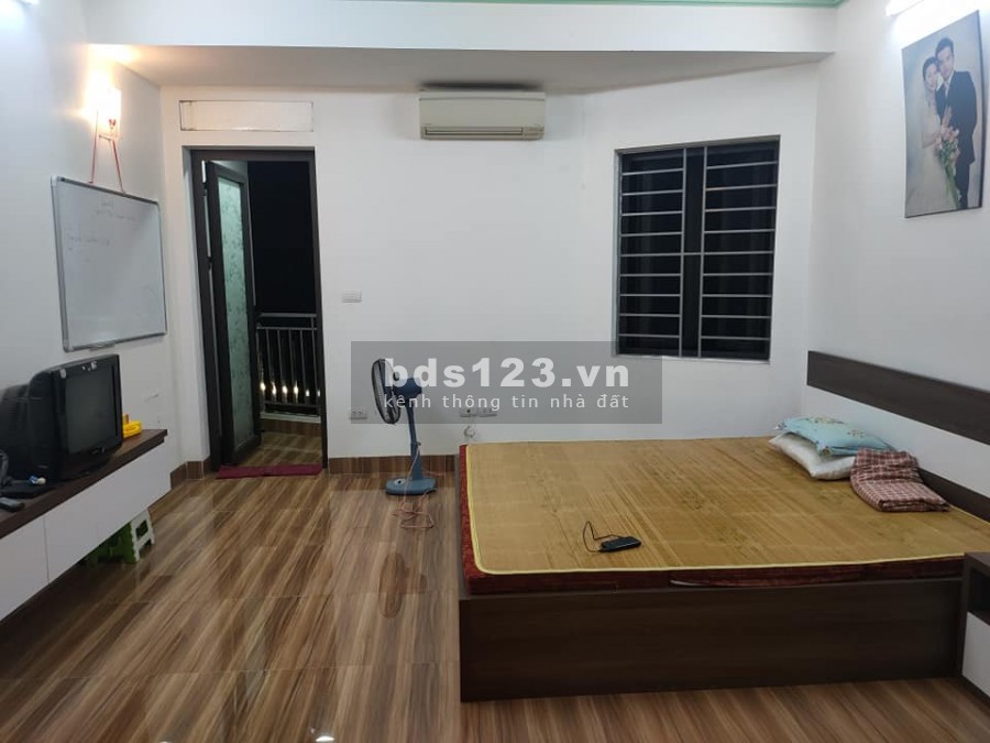 Nhà Siêu Đẹp 46m2, 4 tầng, mặt tiền 4m giá 3.3 tỷ – phố Tô Vĩnh Diện, Thanh Xuân