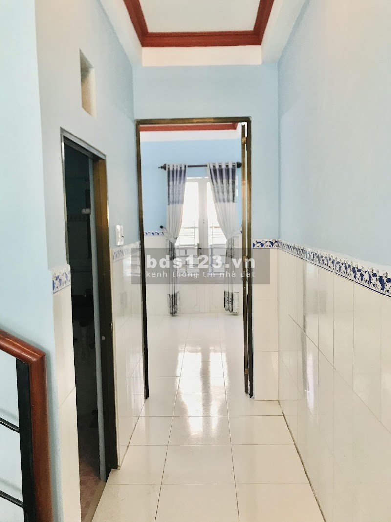 Giá bán 4,5 tỷ nhà hẻm xe hơi Bà Lài Quận 6 diện tích sử dụng 50m2, 03 phòng ngủ
