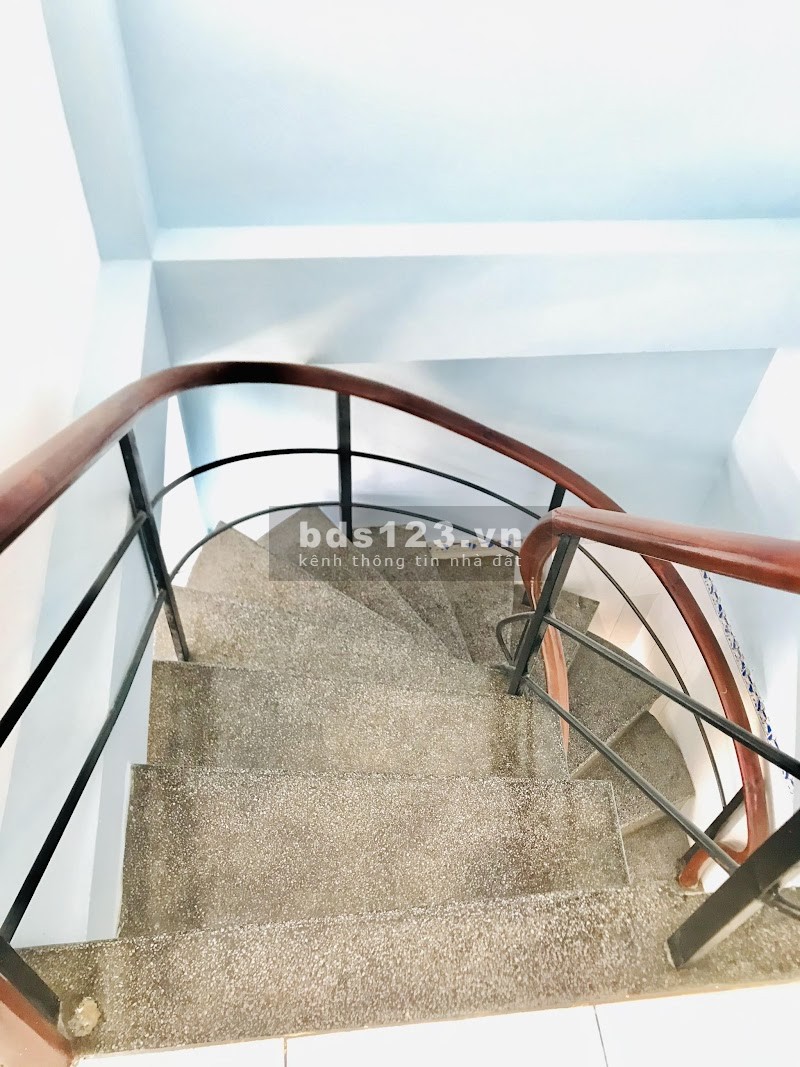 Giá bán 4,5 tỷ nhà hẻm xe hơi Bà Lài Quận 6 diện tích sử dụng 50m2, 03 phòng ngủ