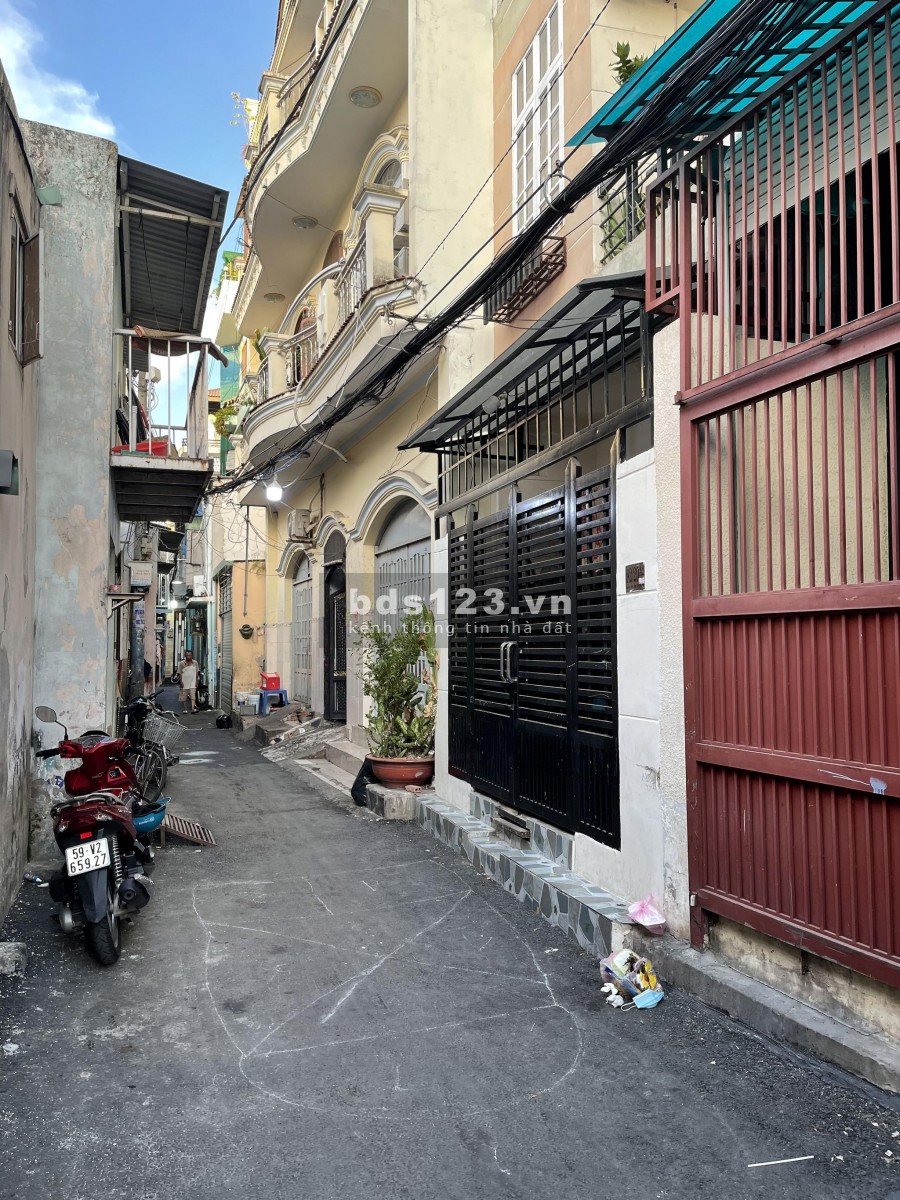 Bán nhà nguyên căn ngang khủng diện tích 12x12, tiện chia lô, Đinh Bộ Lĩnh, Bình Thạnh