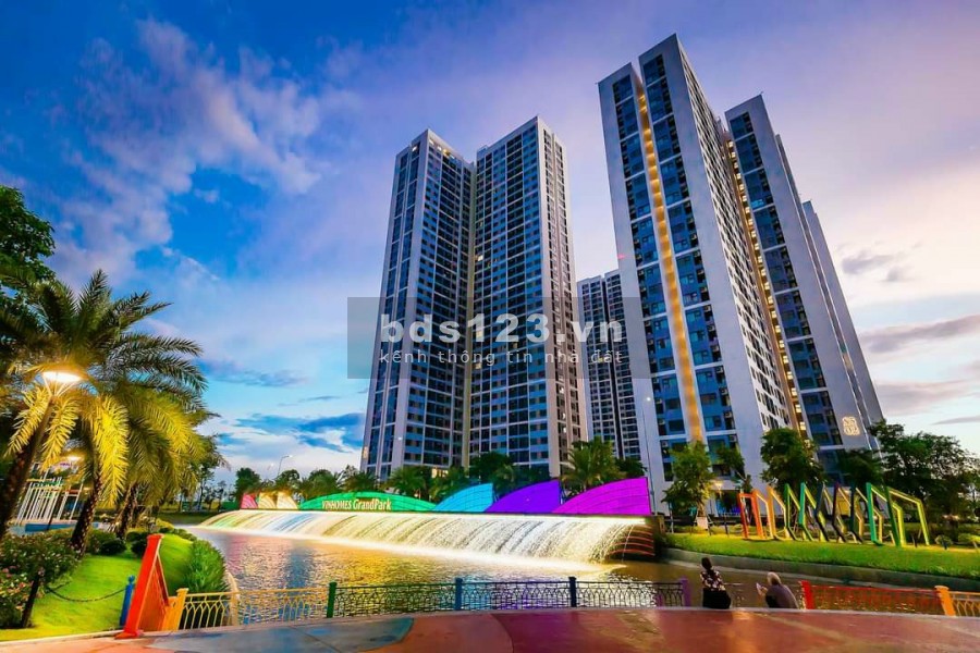 Bán gấp Căn 1pn + 47m2 giá 1.7 tỷ bao hết thuế phí , ngân hàng hỗ trợ 70% tại Vinhomes Grand Park