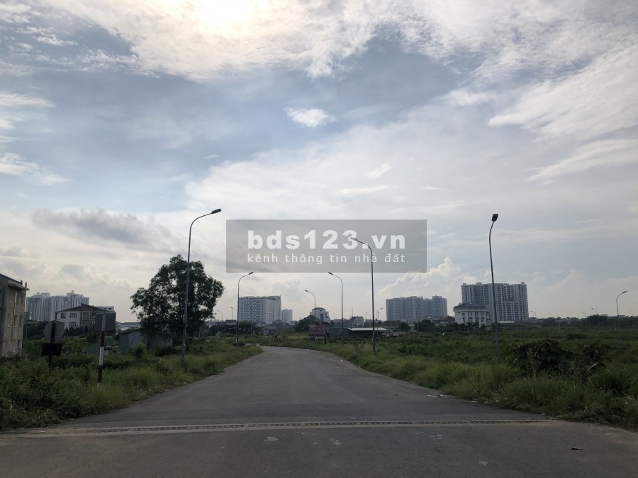 Bán đất dự án Phú Nhuận, PLB, Q9, Tp. HCM ( Tp. Thủ Đức), vị trí đẹp giá tốt nhất